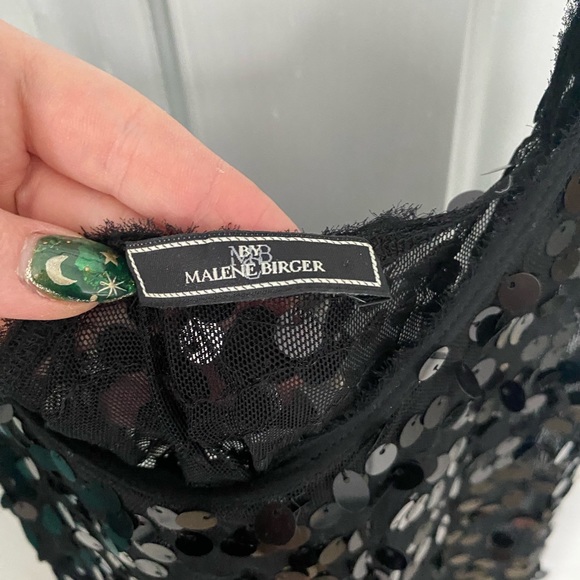 Fully sequined sheer party dress - Picture 4 of 6